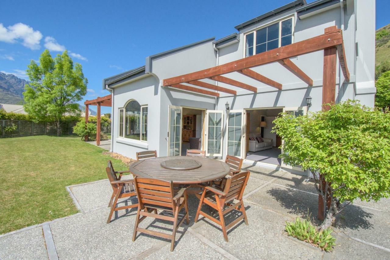 Paeroa View Villa Queenstown Exterior photo